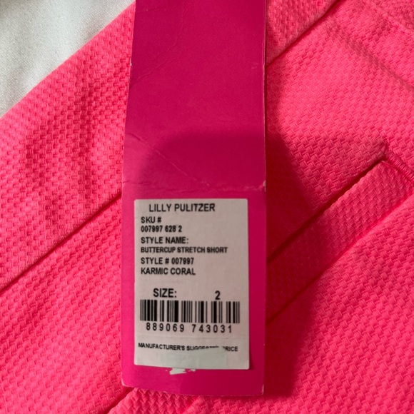 Lilly Pulitzer Buttercup Stretch Shorts NWT 2 - Picture 3 of 3